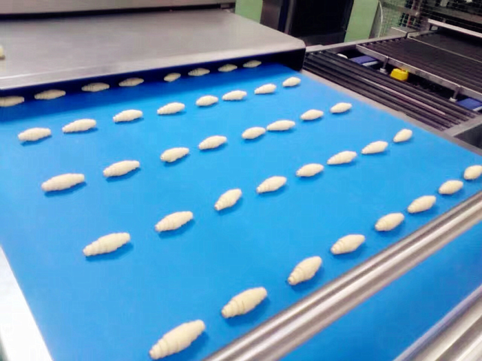 Automatic croissant production line 1.4
