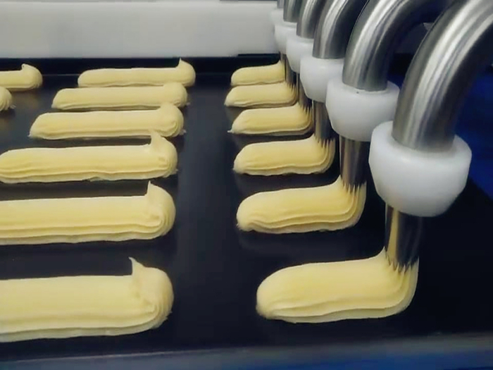 Choux Cleair Éclair Filling Depositor Machine - Image 3