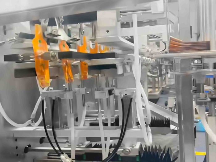 Automatic Jam Mochi Pouch Filling Packing Machine - Image 3