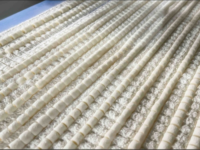 Mochi Topping Machine Filled Mochi Cake Machine with Ultrasonic Cutting - Image 4