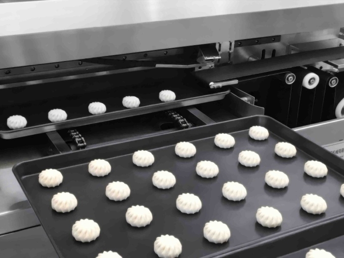 Automatic Stuffed Flaky Pancake Making Machine - Image 5