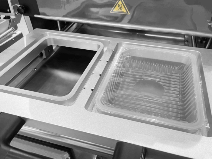 Tabletop Tray Sealing Machine - Image 3
